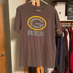 Large Nike Packers shirt
